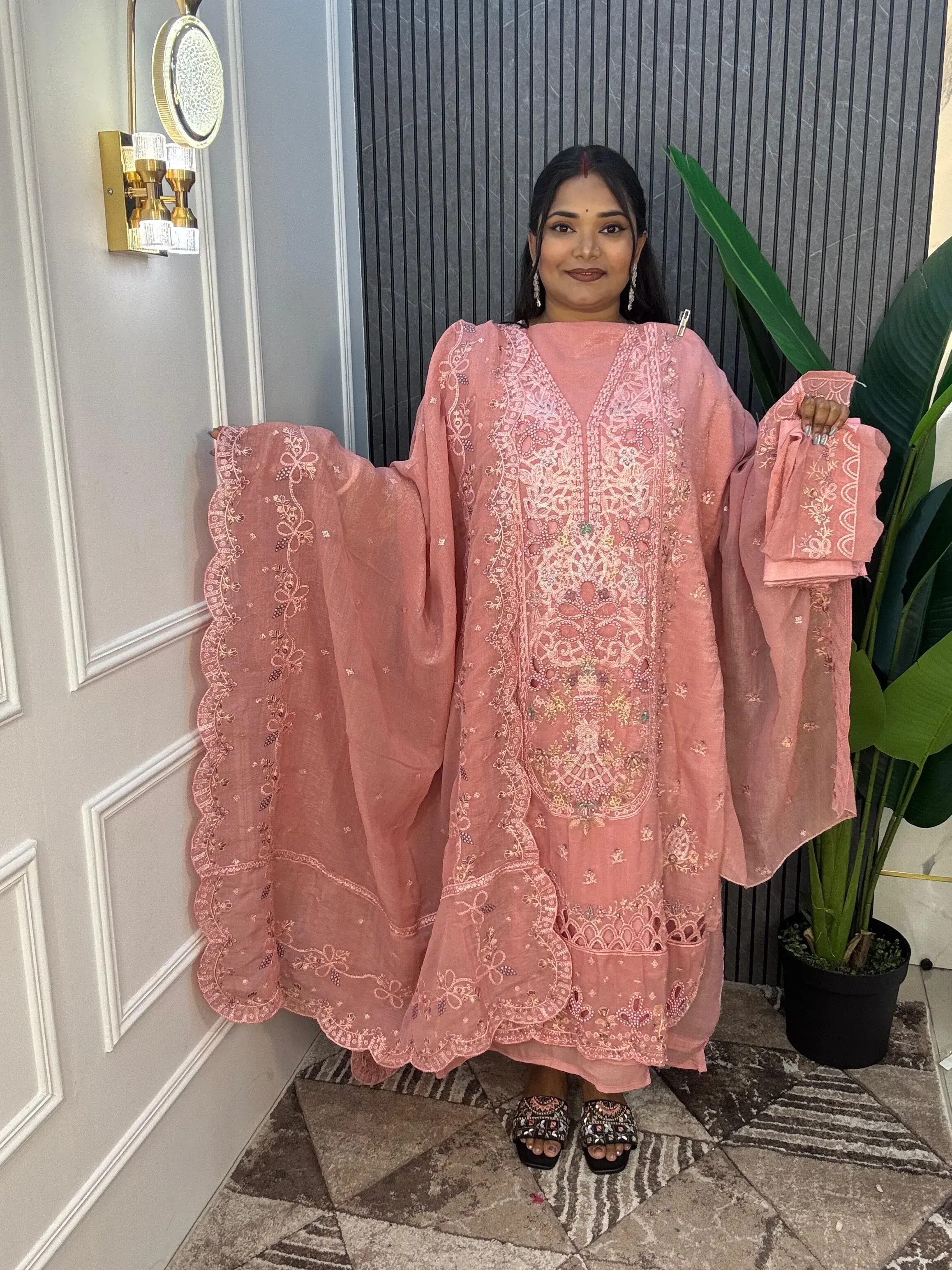 Unstitched Arabian Silk 4pices Dress view 5